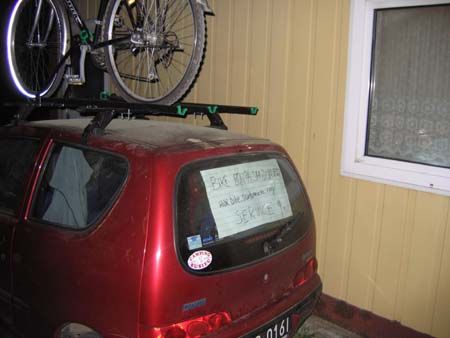 Nasz Service Car :) Ma�y, ale jary!
